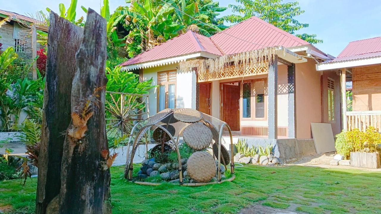 Lontart Guesthouse Nggorang Extérieur photo